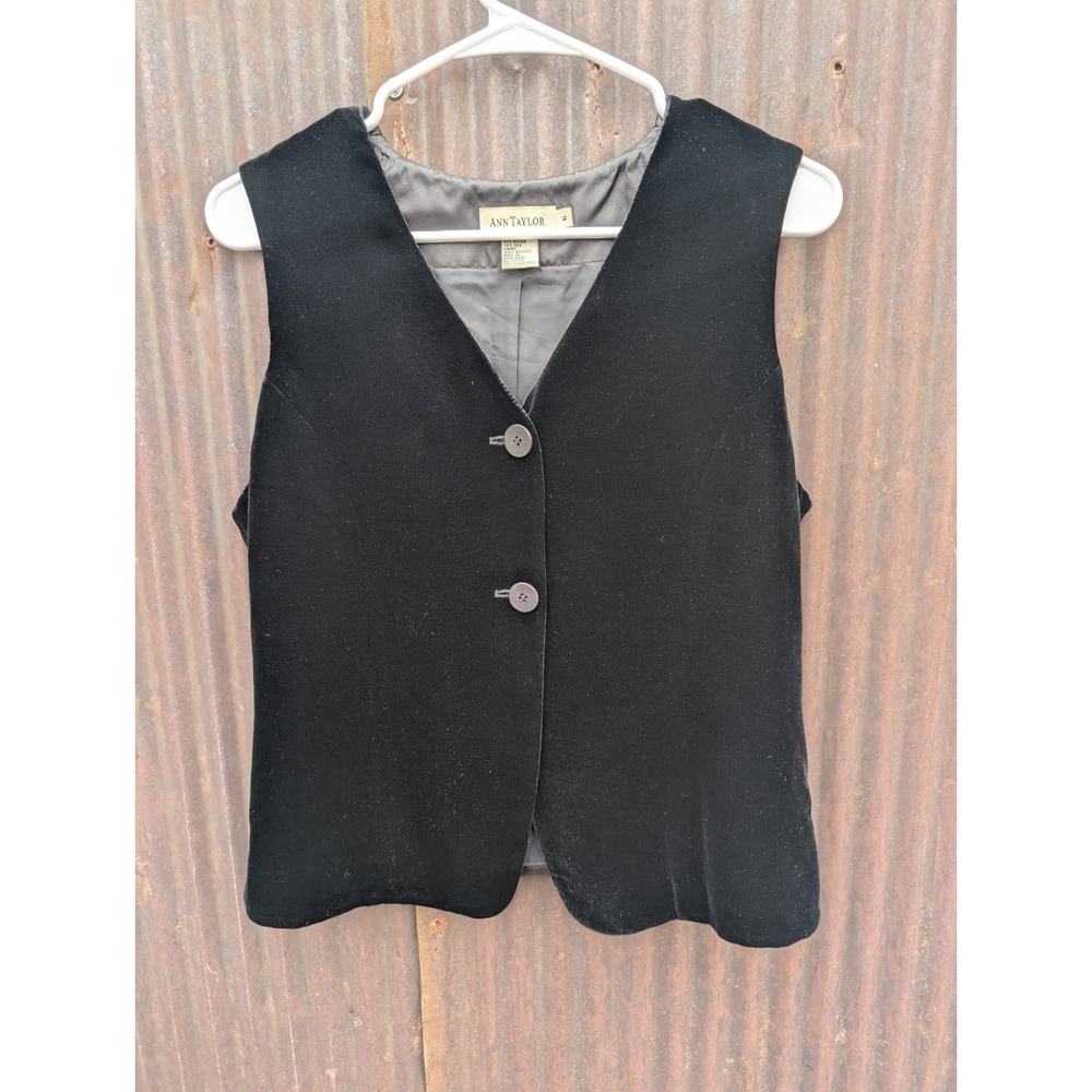 Silk Blend Vintage Ann Taylor Velvet Vest Size 6 Black Model Off Duty Classic